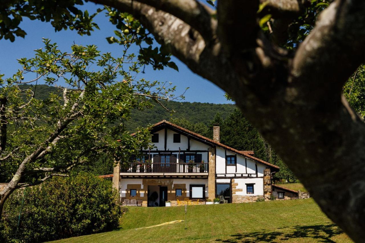 Casa Rural Arotzenea Хондарибия Екстериор снимка